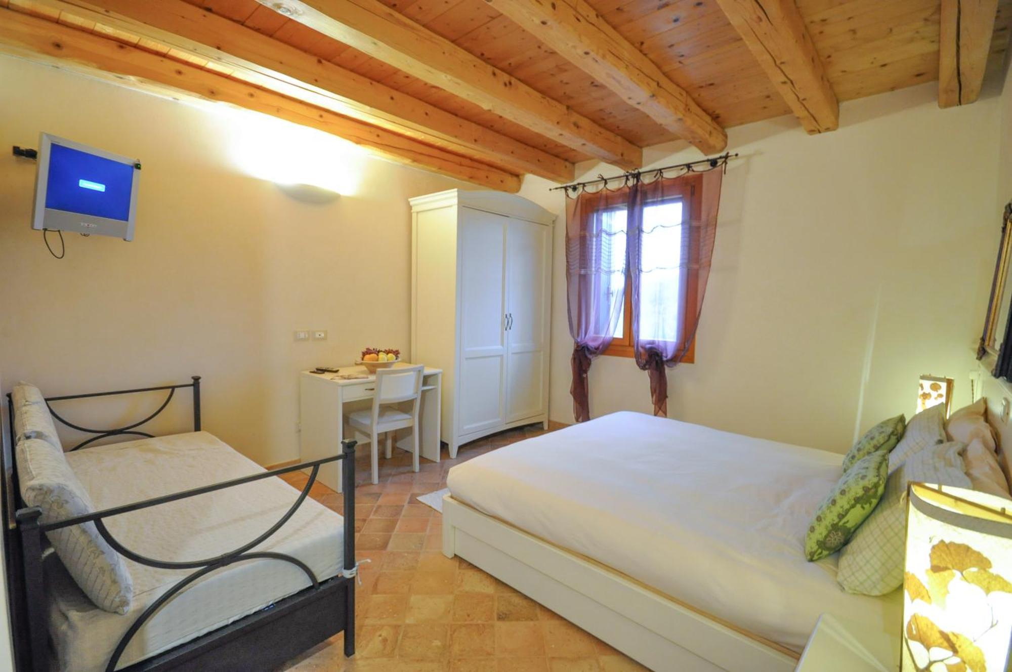 Agriturismo Monte Degli Aromi Villaga Exterior foto